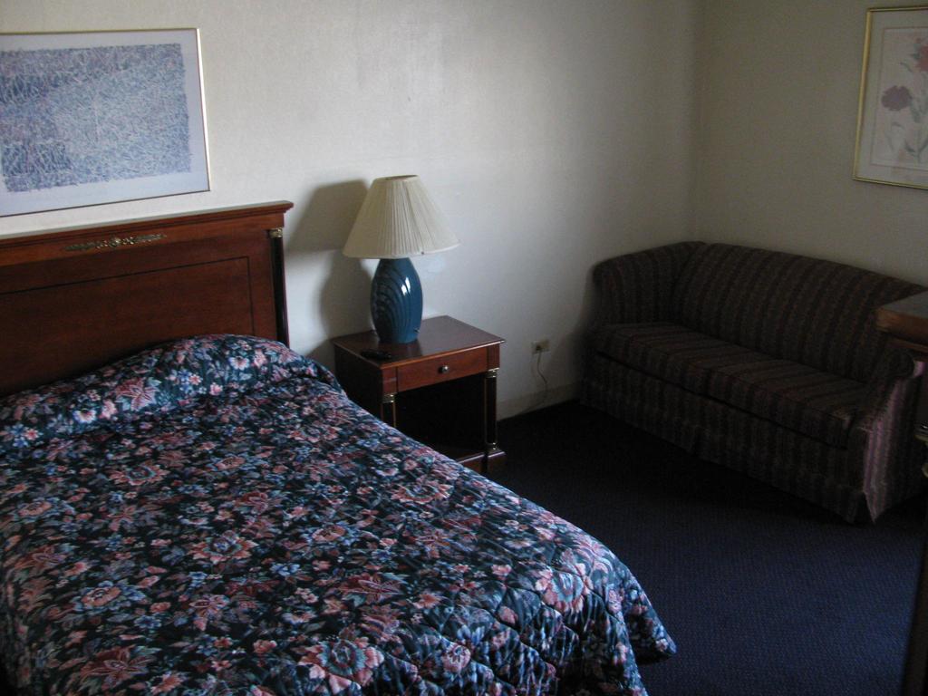Hotel Super 8 By Wyndham South Holland Zimmer foto
